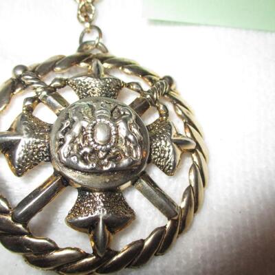 Necklace w/pendant