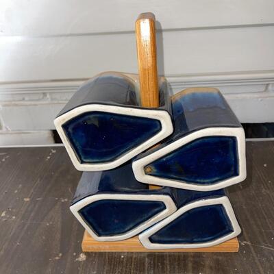 Lot 42 Modern Coffee Mugs and Wood Caddy Umbare Glaze