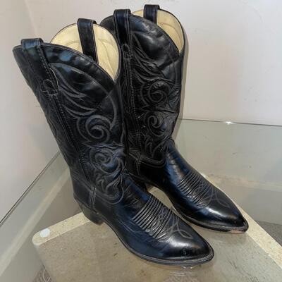 Lot 74 Pair Black Cowboy Boots Texas Brand Size 8