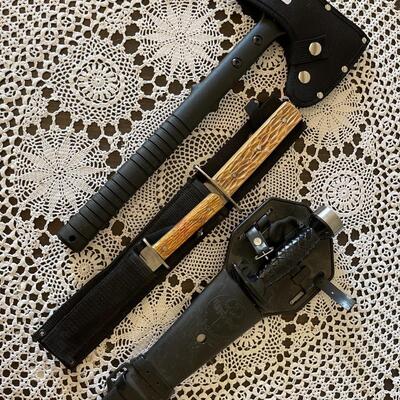 Lot 91 Group 3 Knives & Ax by TRS