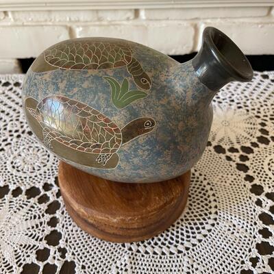 Lot 101 Hand Made Pottery Vessel Turtle Decoration 9"x6"