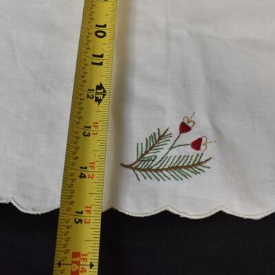 Crocheted Christmas Tree, White with Ornaments & Embroidered mat - Vintage