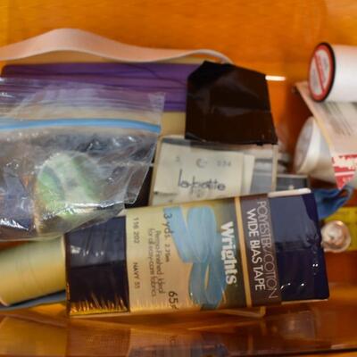 Vintage Sewing Box w/ Sewing Supplies Thread Needles, Pin Cushion