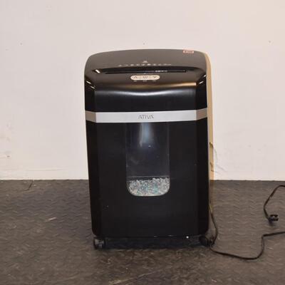 Ativa Paper and Credit Card Shredder