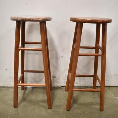 2 Wooden Bar Stools, Good Condition