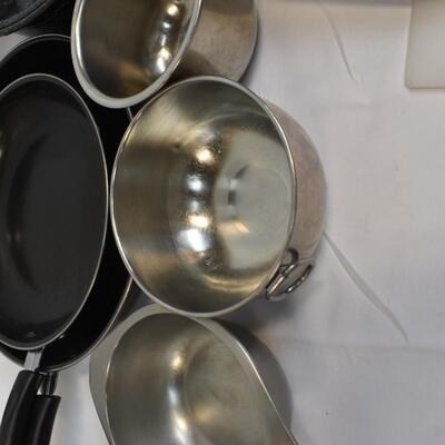 12 pc Kitchen, Toaster, Pans, Small Bowls, Hot Pads, Small Roasting Pot