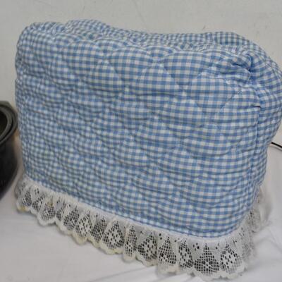 12 pc Kitchen, Toaster, Pans, Small Bowls, Hot Pads, Small Roasting Pot