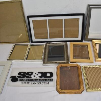 11 Frames, Assorted Sizes, 7" x 5", 9" x 7", 8" x 10", 11" x 14"