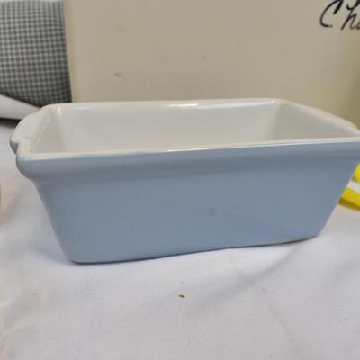 20+ Kichen: Toast Master Mixer, Napkins, Hot Pads, Small Bread Pan