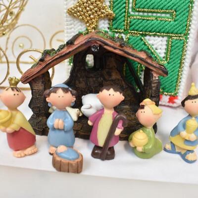 Christmas Lot: Small Nativity Set, Gift Bags, Ribbon, Sleigh