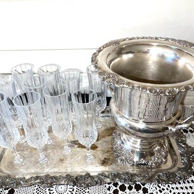 Lot 122 Champagne Set 10 Flutes Silverplate Tray + Ice Bucket