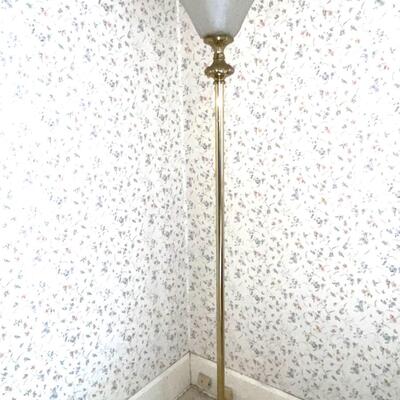 Lot 146 Vintage Brass Torchere Floor Lamp 6'