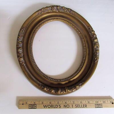 Nice Oval Fancy Frame