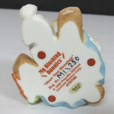 Blushing Bunnies Share Your Blessings, 1998, #MI/250