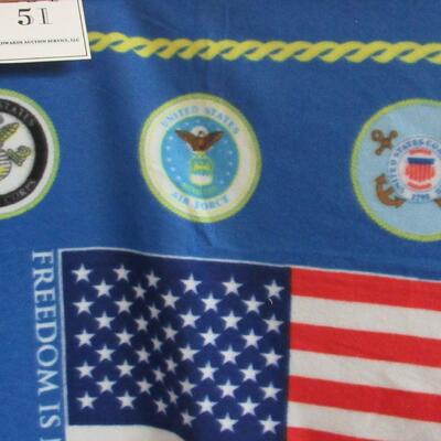 Patriotic Throw Thinner Fleece Material, 100% Polyester