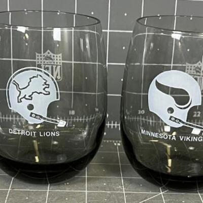 Set of SMOKED Glass High Ball Liquor Glasses (4) NFL 