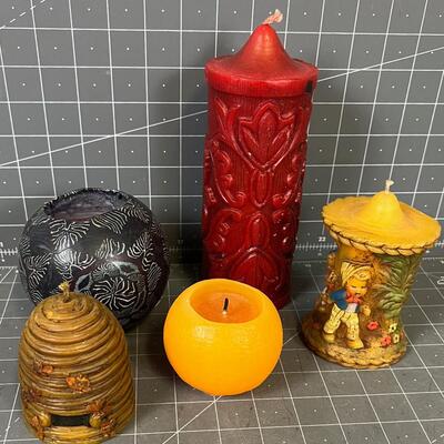 Lot of Vintage Candles 