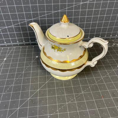 Gibbons Tea Pot 