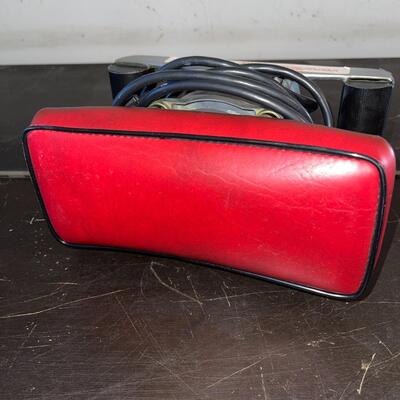 :Lot 193 Genie Rub Massager Electric 9"