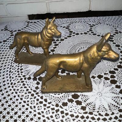 Lot 200 Antique Dog Metal Bookends German Shepard