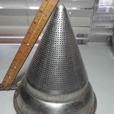Vintage aluminum Juicer