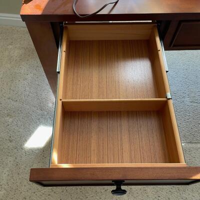 Winner's Only Executive Writing Desk