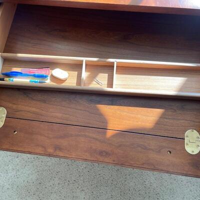 Winner's Only Executive Writing Desk