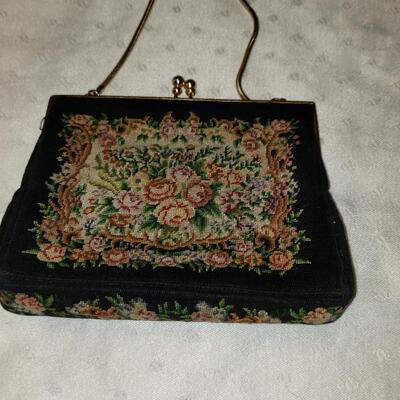 Vintage needlepoint embroidered purse