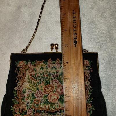 Vintage needlepoint embroidered purse