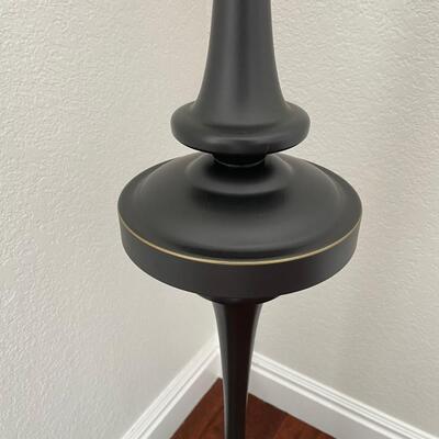 Black Metal Floor Lamp with drum shade
