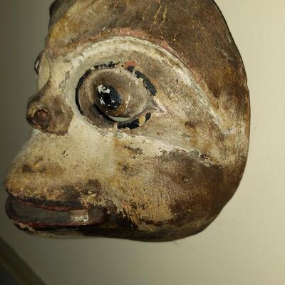 Vintage carved mask #3