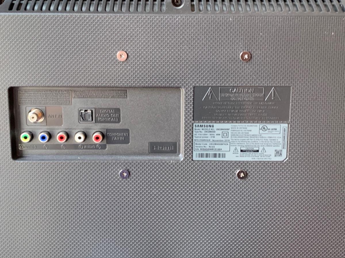 LOT 128R Samsung UN32M4500BF