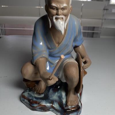 Vintage 7in tall Chinese man with kane