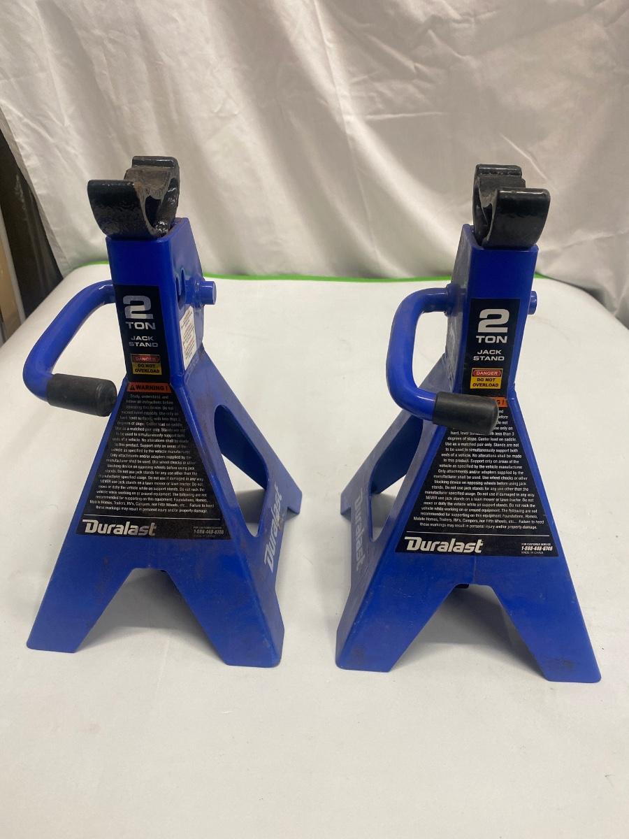 D6 Duralast 2 ton jack stands