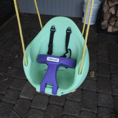 Hanging Baby Swing by Simplay 3