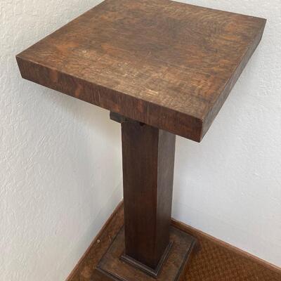 Solid wooden pedestal