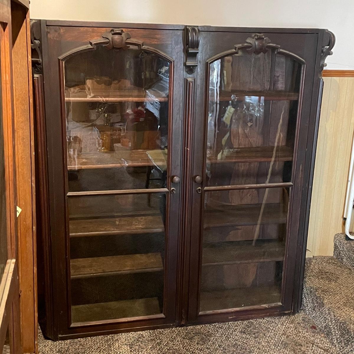 Antique Glass Door W/Original Key (BLRG)