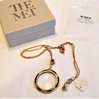 Lot #46  Metropolitan Museum of Art Magnifier Pendant on Chain