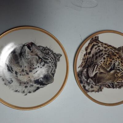 2 Lenox vintage picture plates