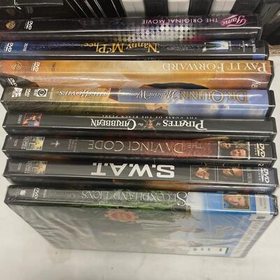 D83-DVD Lot