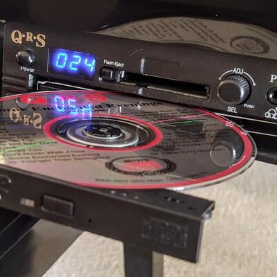 K  Kawai Grand Piano with Pianomation QRS