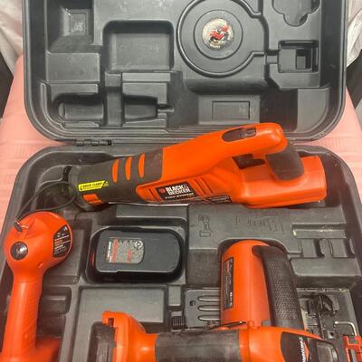 B8 Black and Decker set, no charger.