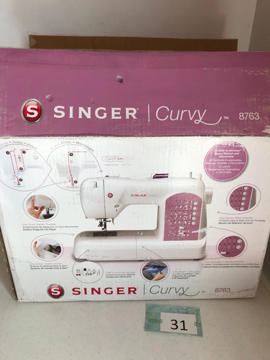 Singer Curvy 8763 NIB