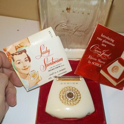 " Sun Beam Ladies Model 100 shaver".