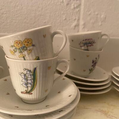 Swedish porcelain China demitasse set
