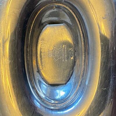 Castleton silver plate gravy or dressing boat fixed plate