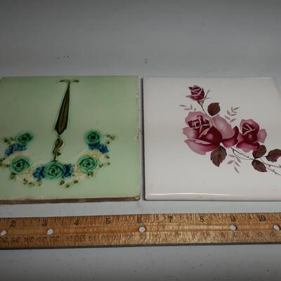 2 Vintage picture colored tiles
