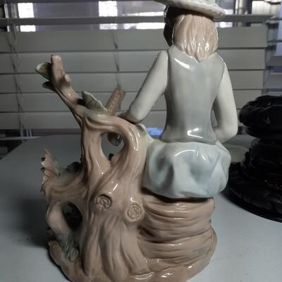 Vintage porcelan 9in tall Lady feeding chickens
