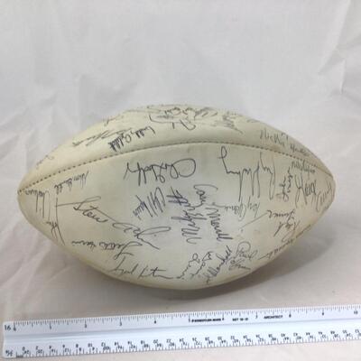 29) PACKERS | Hand Signed Football and Mini Football