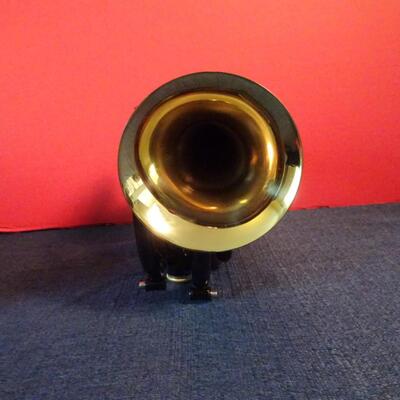 LOT 3   JUPITER BLACK AND GOLD POCKET TRUMPET